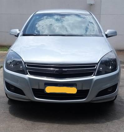 CHEVROLET VECTRA 2.0 MPFI GT HATCH 8V FLEX 4P MANUAL